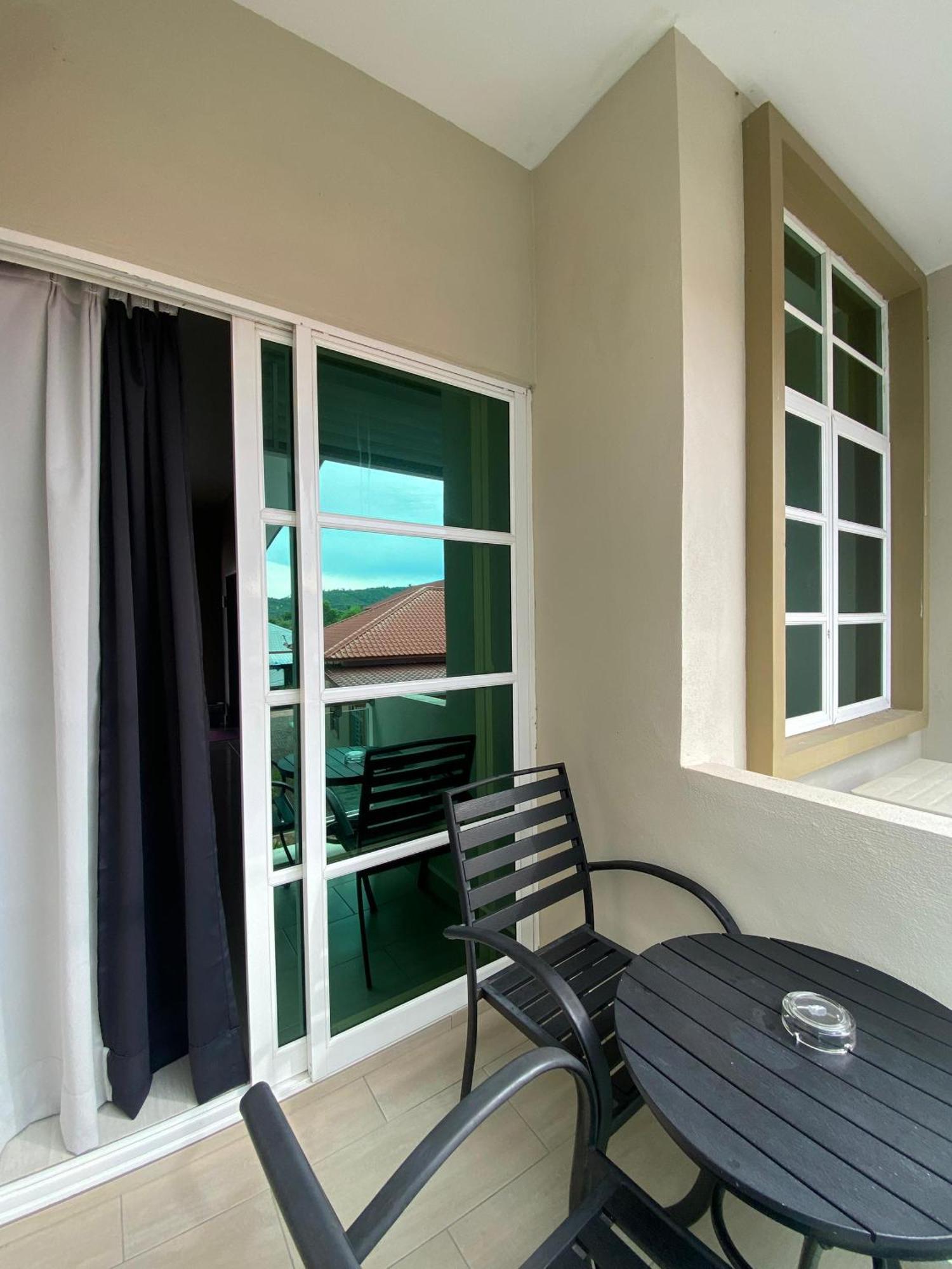Grand Village Inn Pantai Cenang  Dış mekan fotoğraf